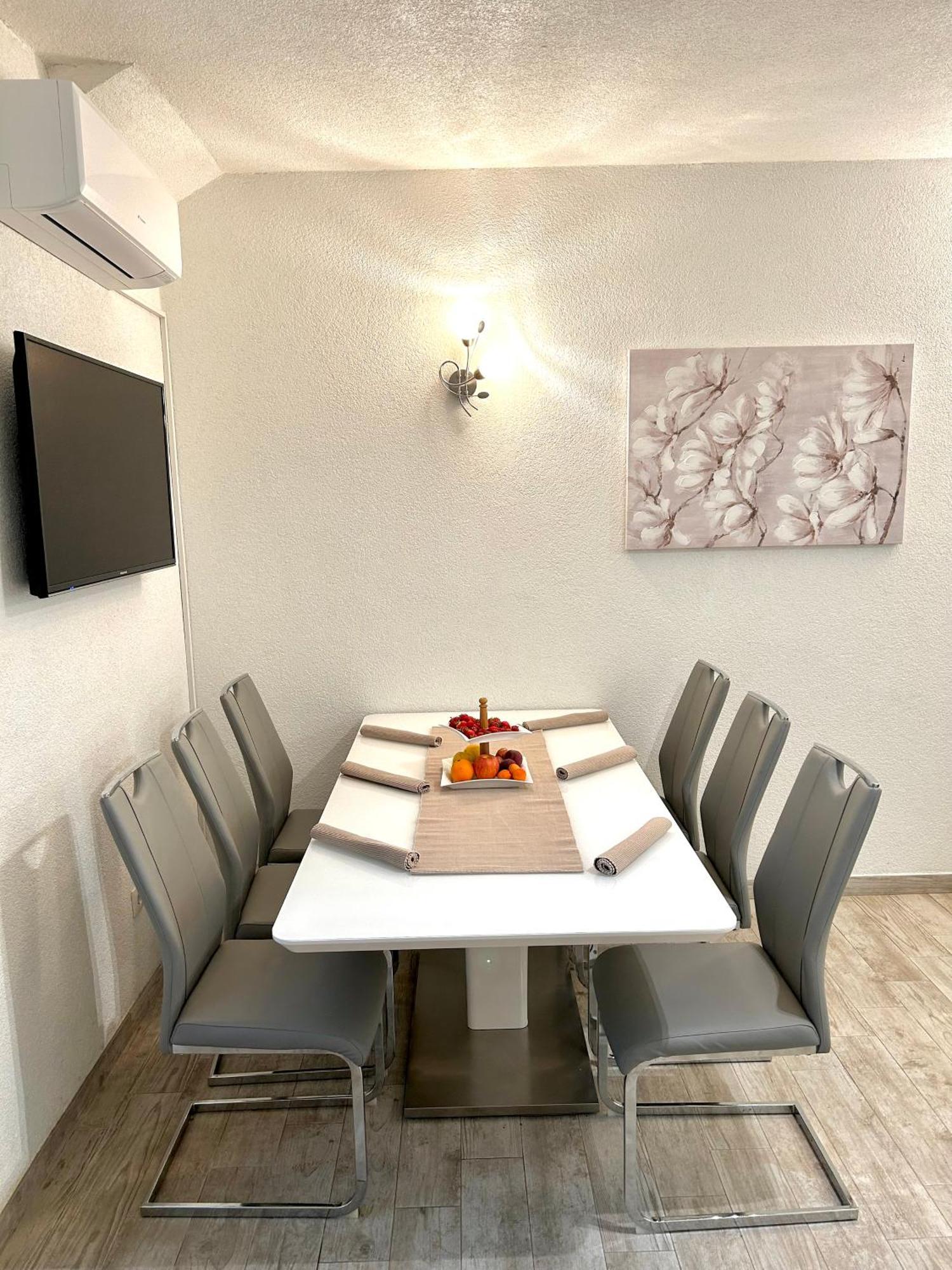 Apartman Zorka Povlja  Luaran gambar
