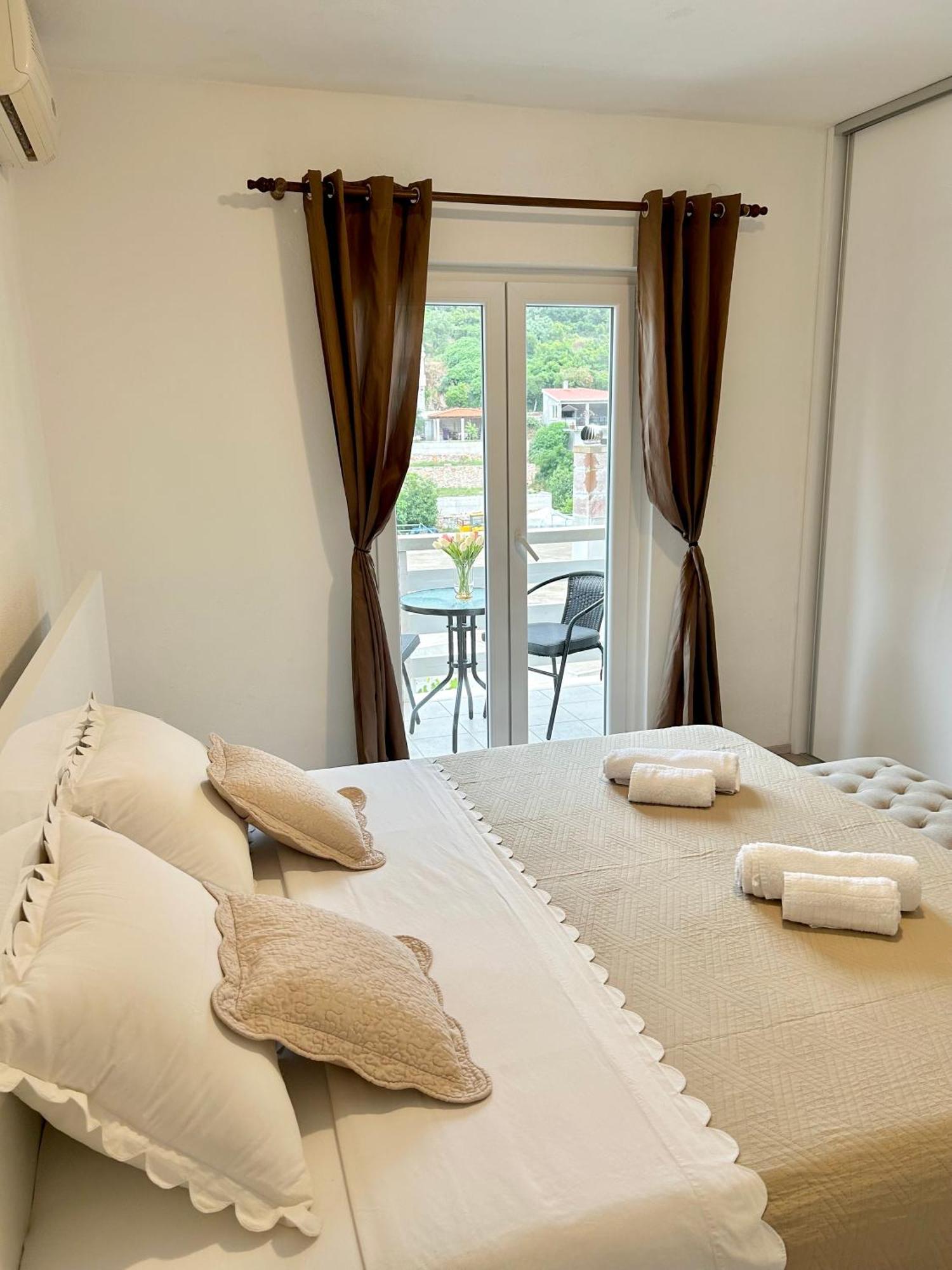 Apartman Zorka Povlja  Luaran gambar