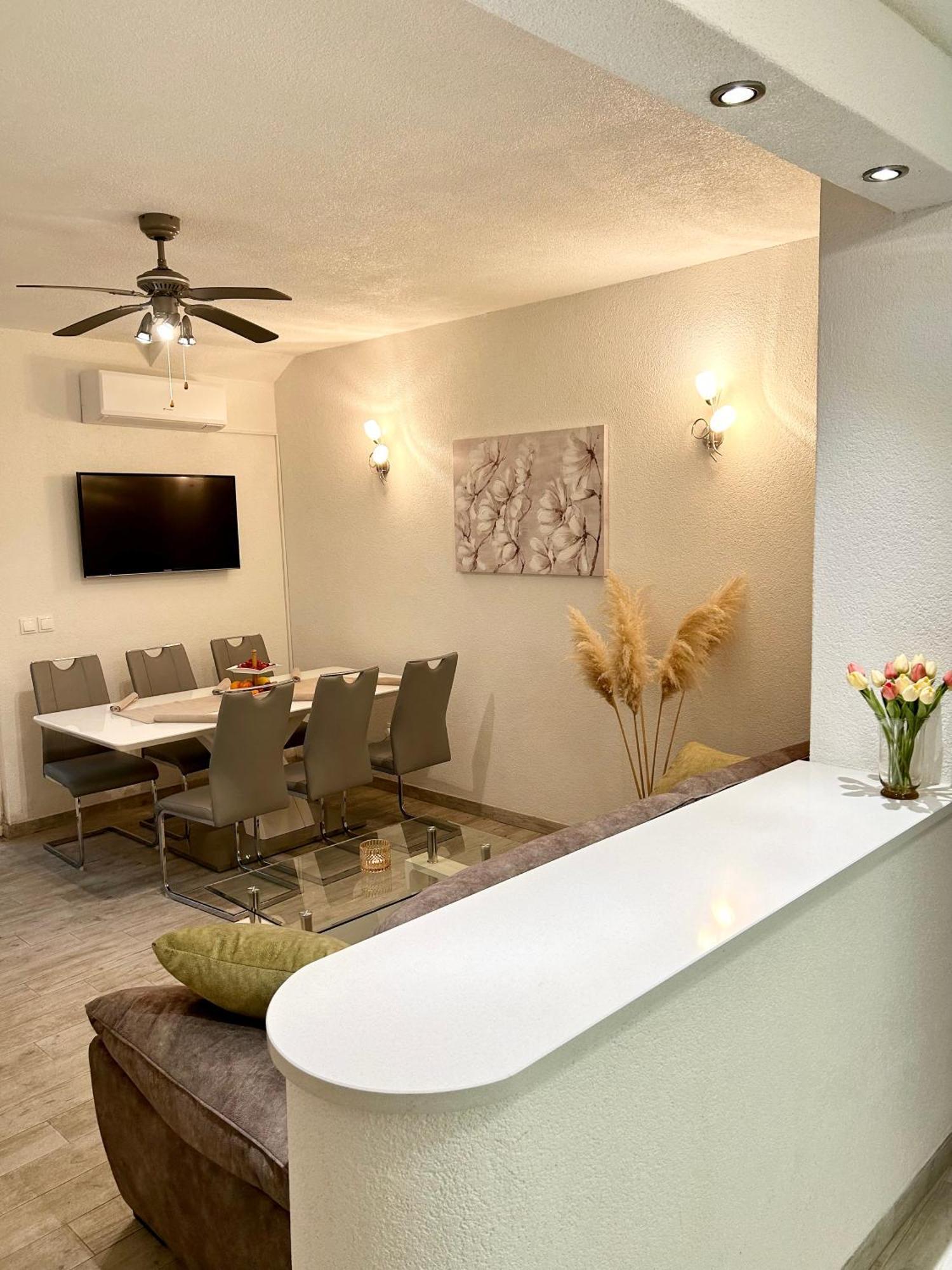 Apartman Zorka Povlja  Luaran gambar